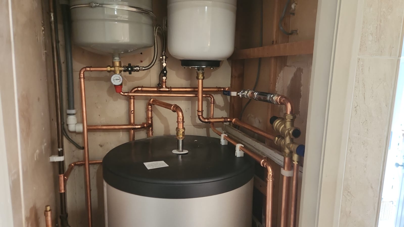 Unvented Cylinder Installation in Henley-in-Arden
